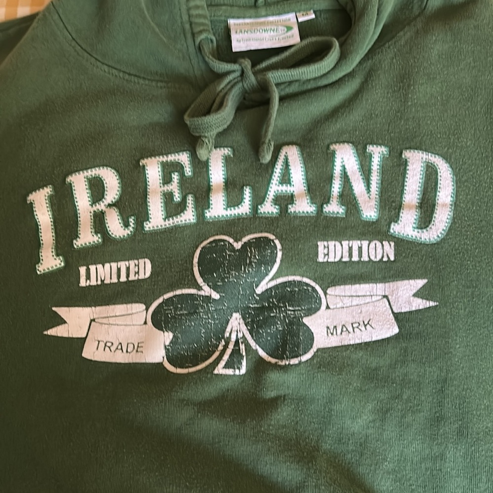 Green hoody sweatshirt from Ireland